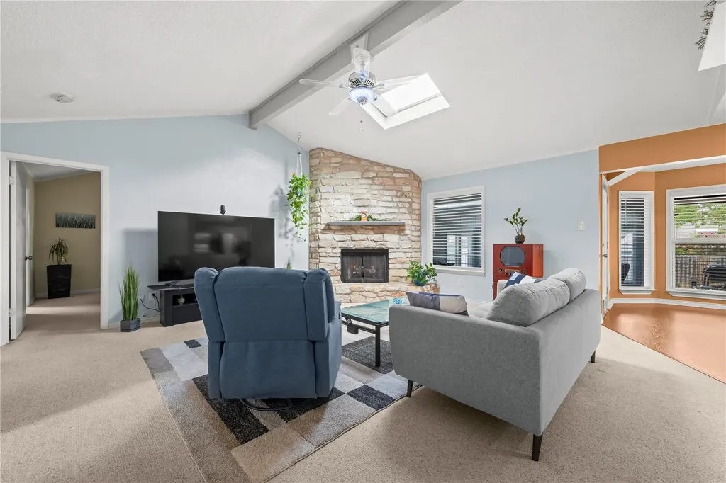 3908 Rolling Hill Round Rock TX 78681