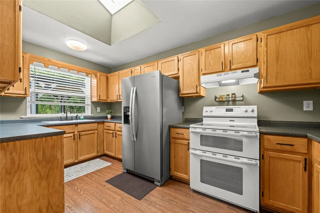 3908 Rolling Hill Round Rock TX 78681