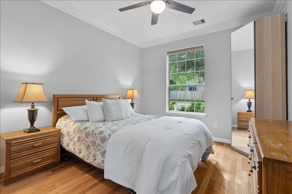 10801 Beachmont Lane Austin TX 78739