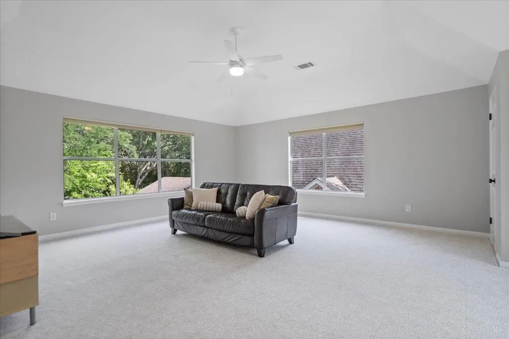 10801 Beachmont Lane Austin TX 78739