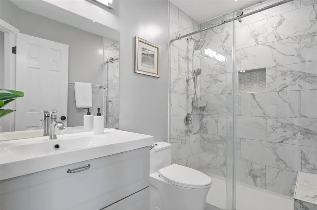 10801 Beachmont Lane Austin TX 78739