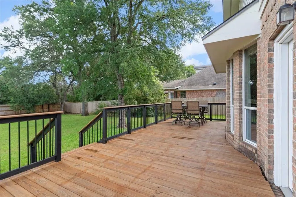 10801 Beachmont Lane Austin TX 78739