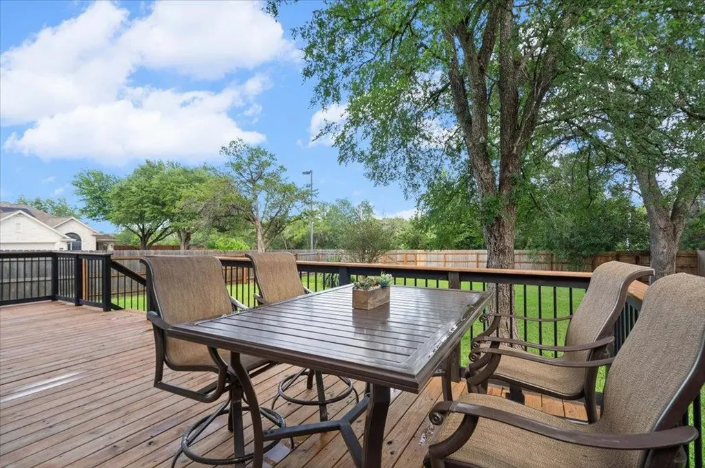 10801 Beachmont Lane Austin TX 78739
