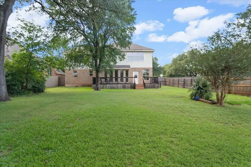 10801 Beachmont Lane Austin TX 78739