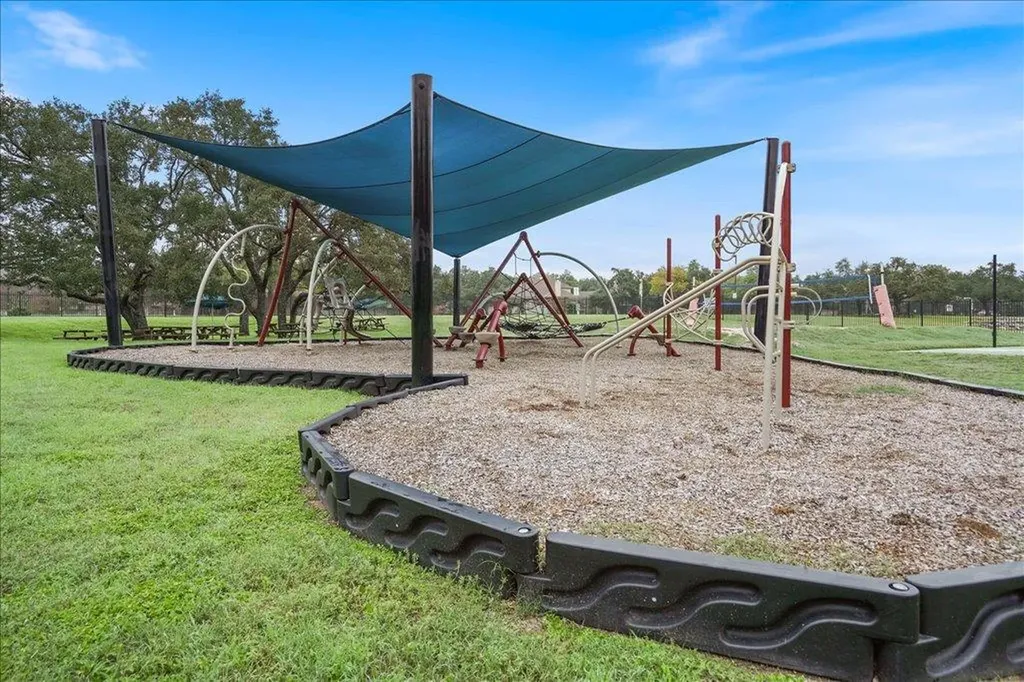 10801 Beachmont Lane Austin TX 78739