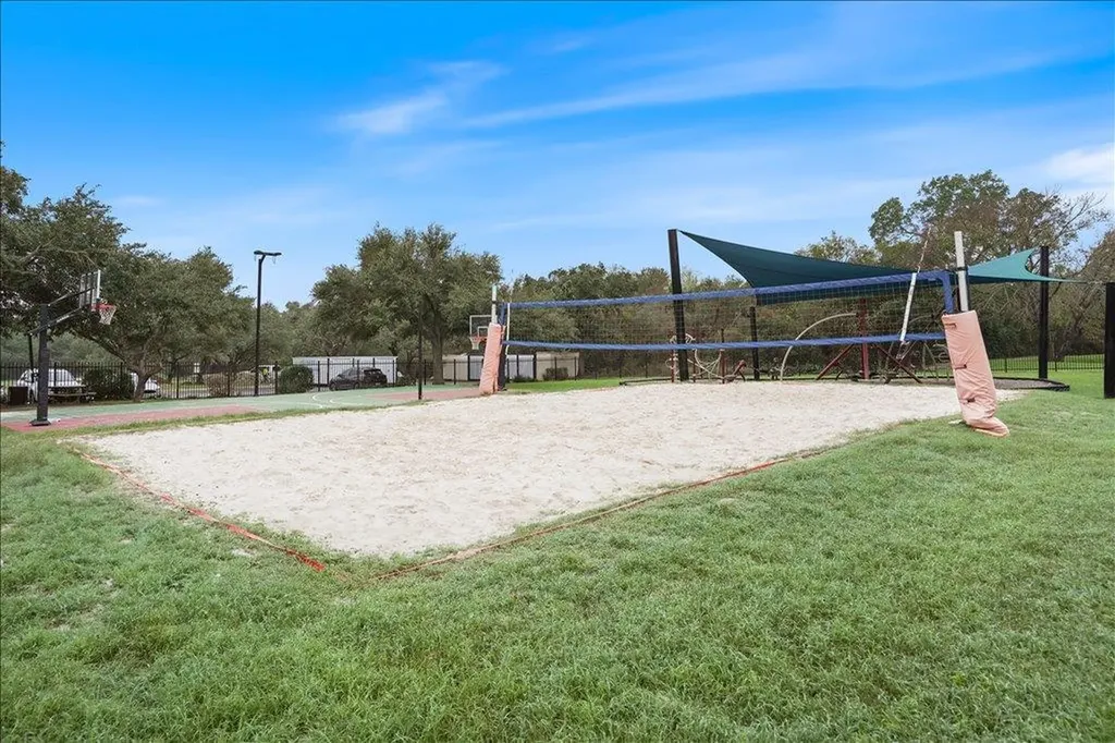 10801 Beachmont Lane Austin TX 78739