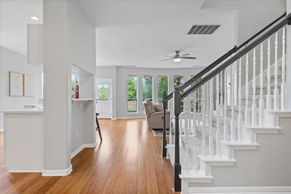 10801 Beachmont Lane Austin TX 78739