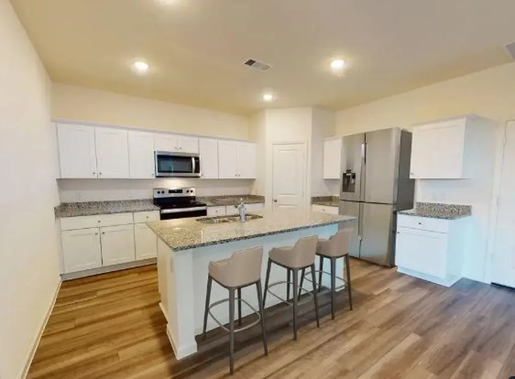 14505 Bonellis Pass Elgin TX 78621