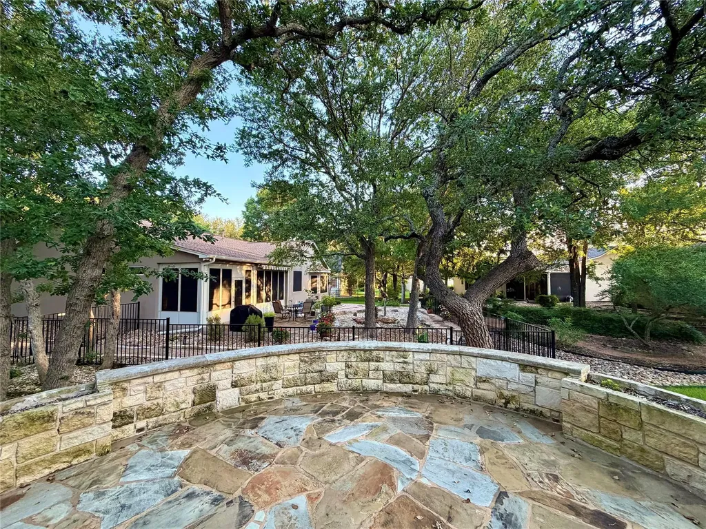 103 Harness Lane Georgetown TX 78633