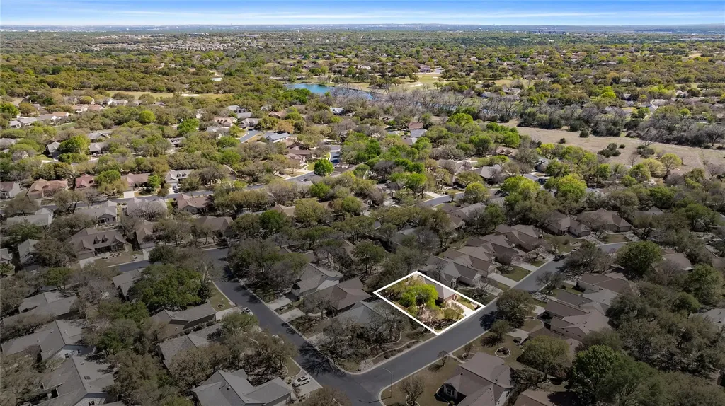 103 Harness Lane Georgetown TX 78633