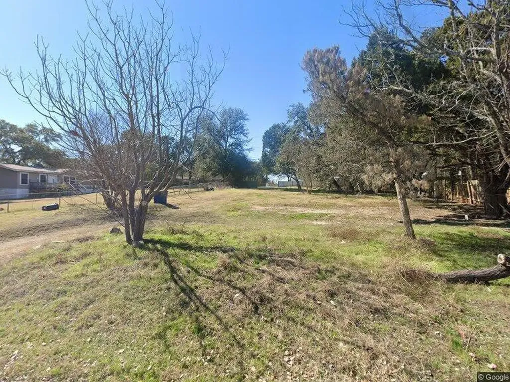 7904 Persimmon Trail Austin TX 78745