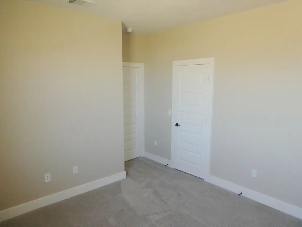 8621 Thompson Teal Trail Austin TX 78744