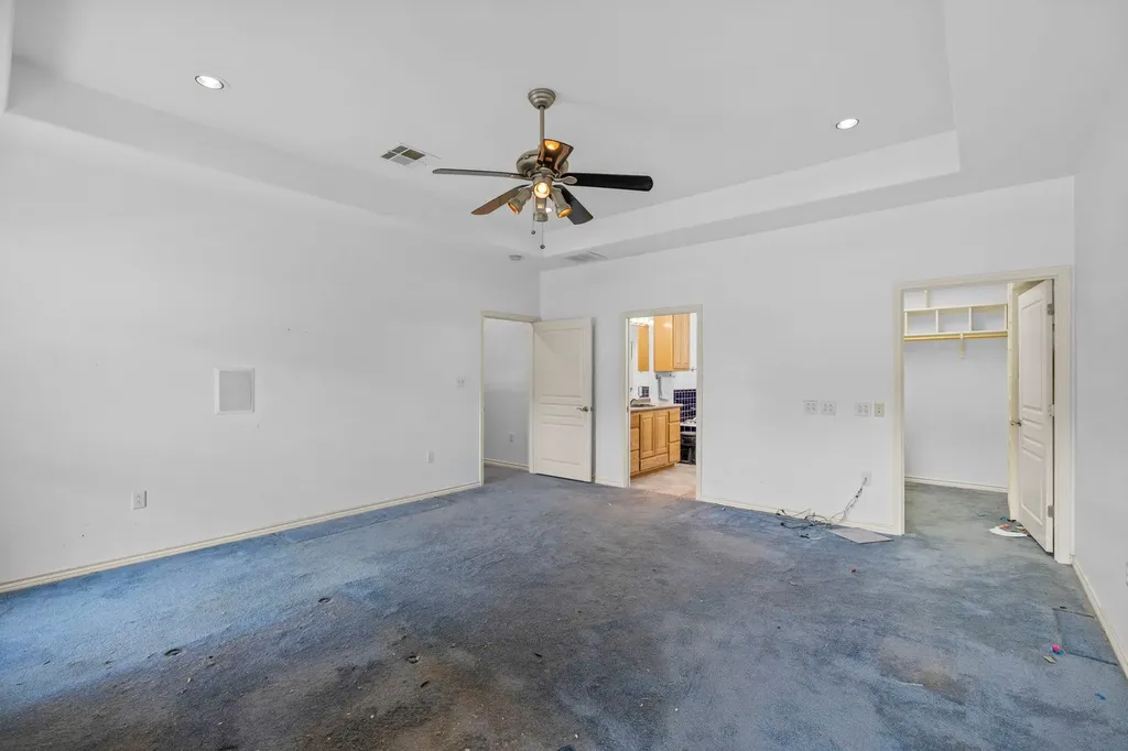 313 Lagoon Loop Horseshoe Bay TX 78657