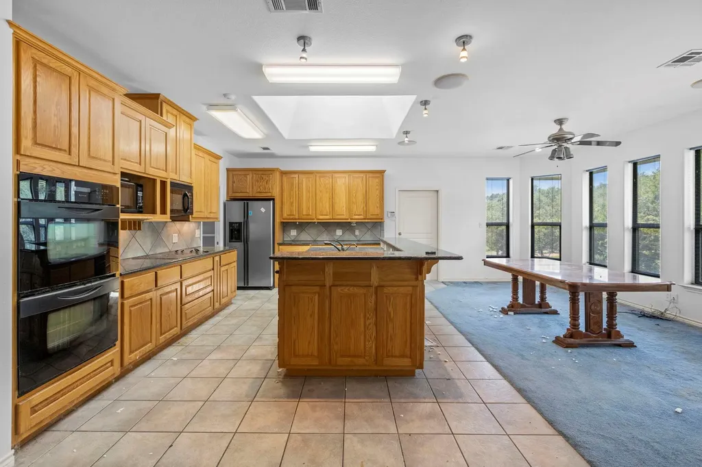 313 Lagoon Loop Horseshoe Bay TX 78657