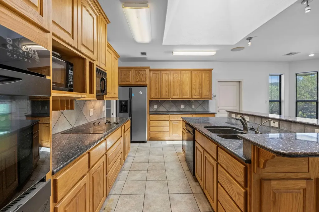 313 Lagoon Loop Horseshoe Bay TX 78657