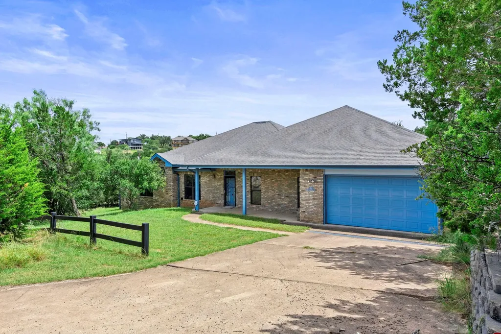 313 Lagoon Loop Horseshoe Bay TX 78657