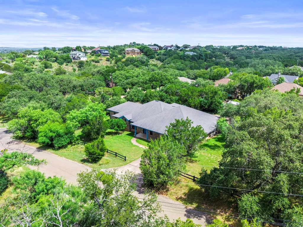 313 Lagoon Loop Horseshoe Bay TX 78657