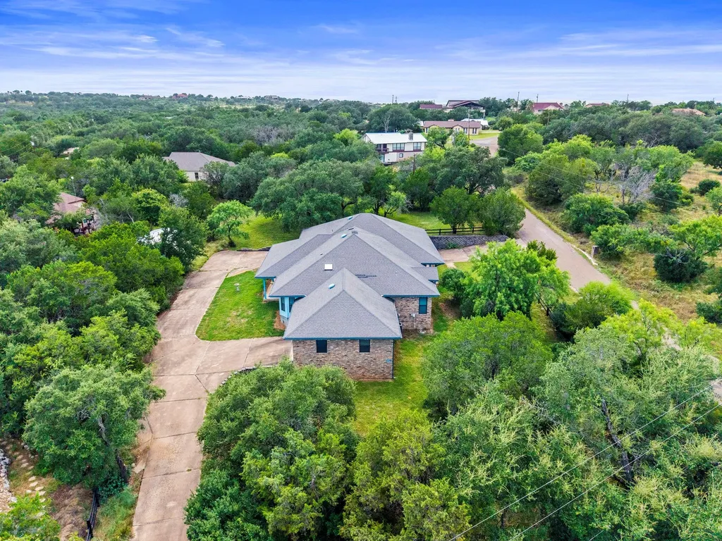 313 Lagoon Loop Horseshoe Bay TX 78657