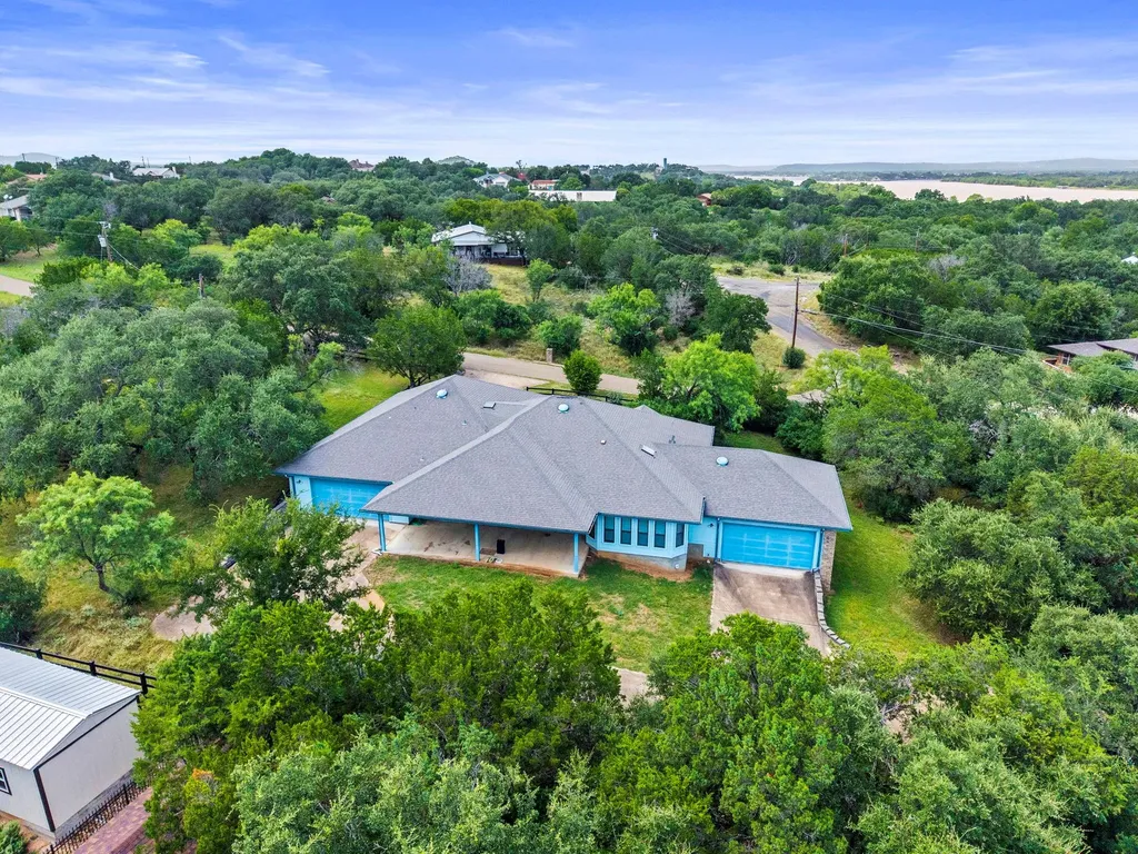 313 Lagoon Loop Horseshoe Bay TX 78657