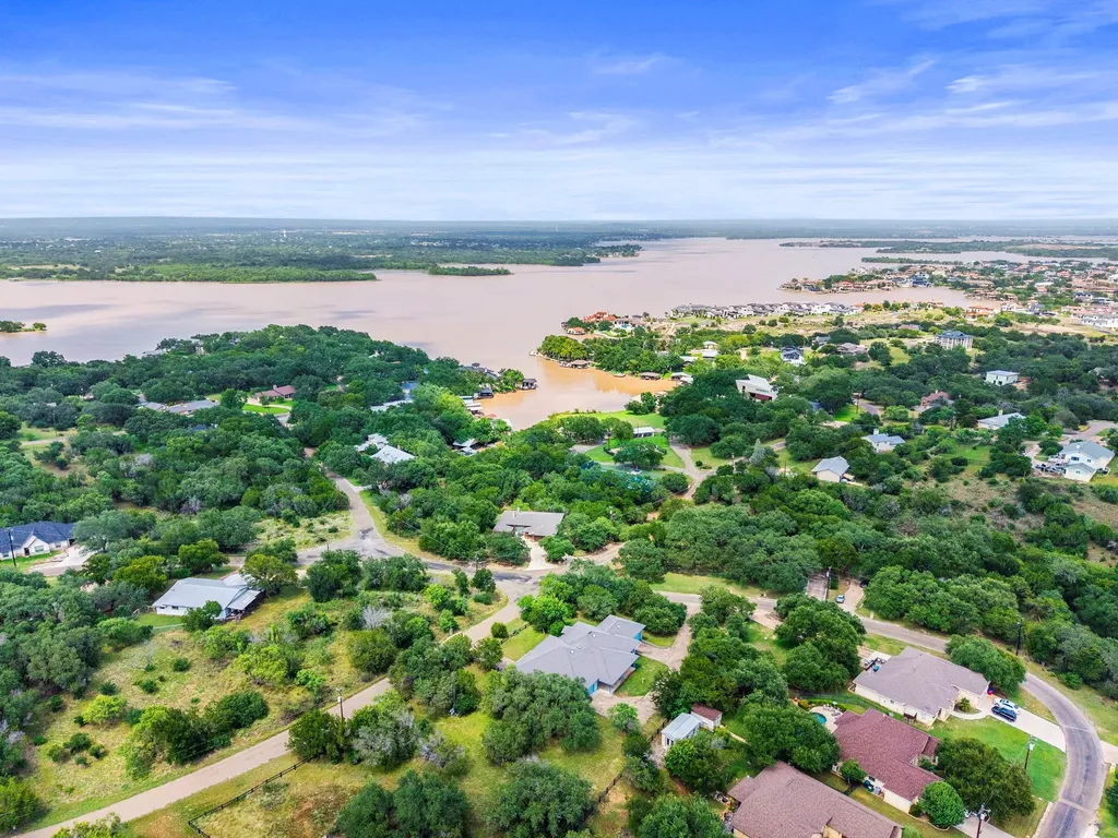 313 Lagoon Loop Horseshoe Bay TX 78657
