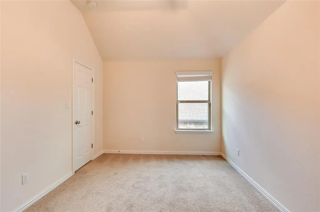 176 Venice Cove Austin TX 78737