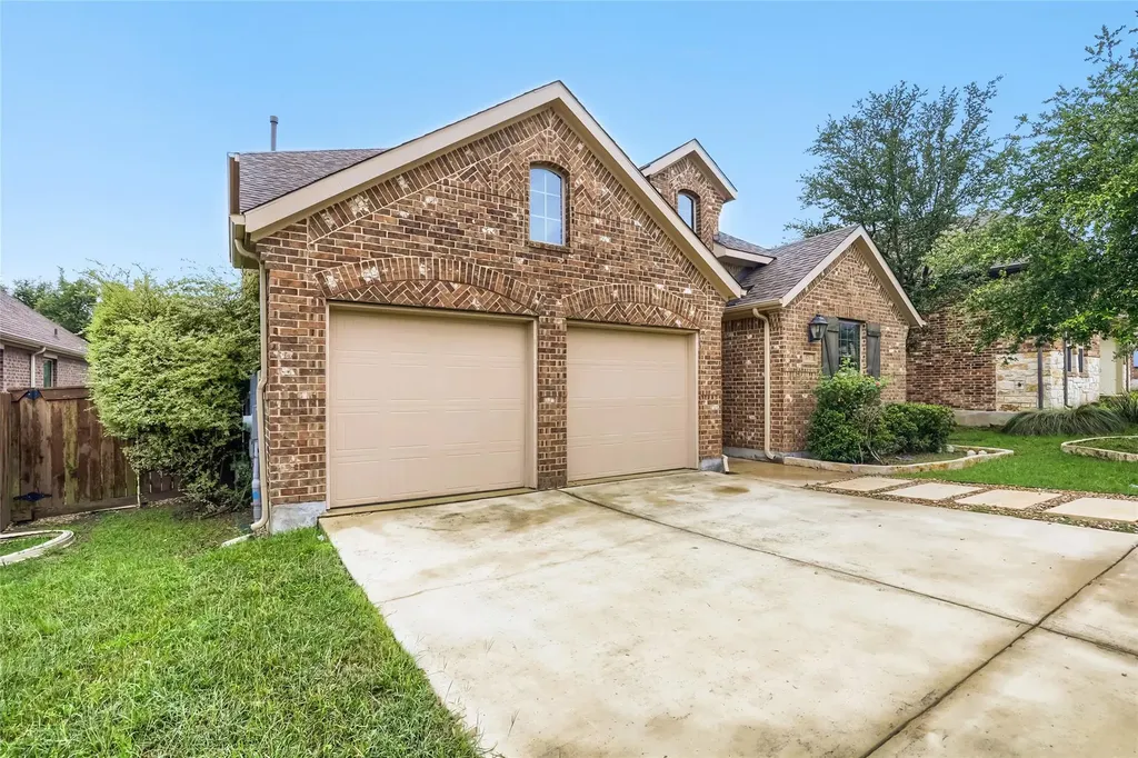 176 Venice Cove Austin TX 78737