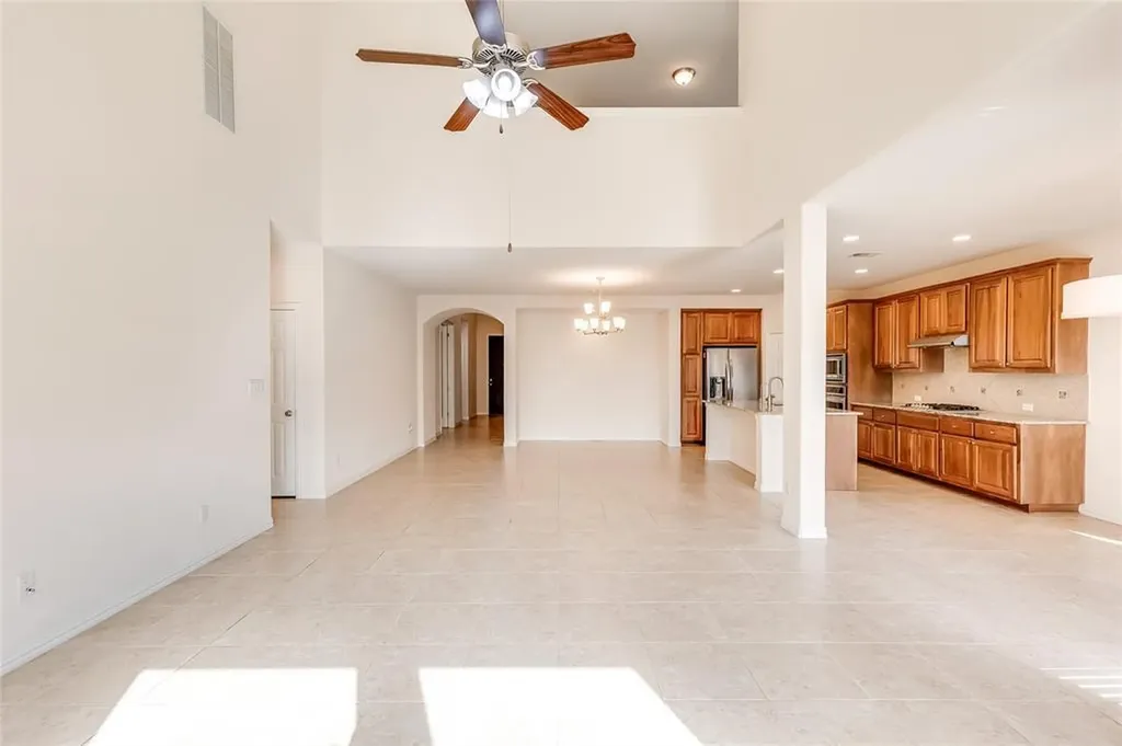176 Venice Cove Austin TX 78737