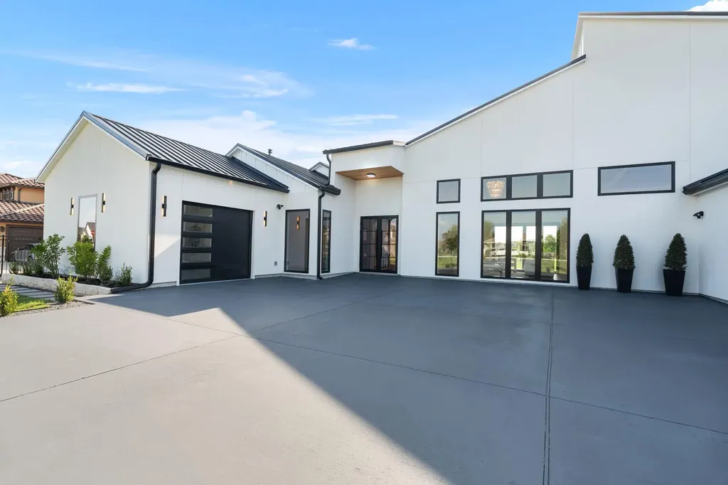 178 Dally Court Dripping Springs TX 78620