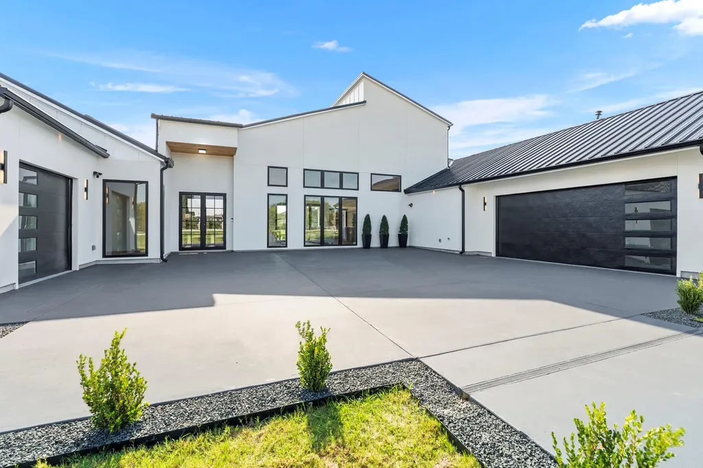 178 Dally Court Dripping Springs TX 78620