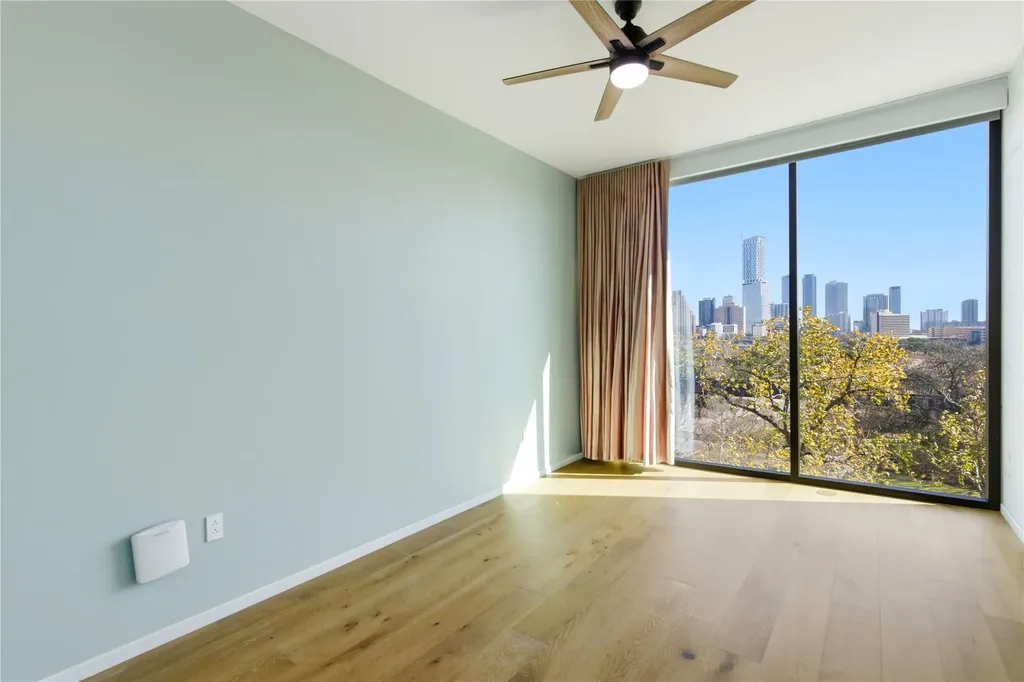 1211 W Riverside Drive W Austin TX 78704