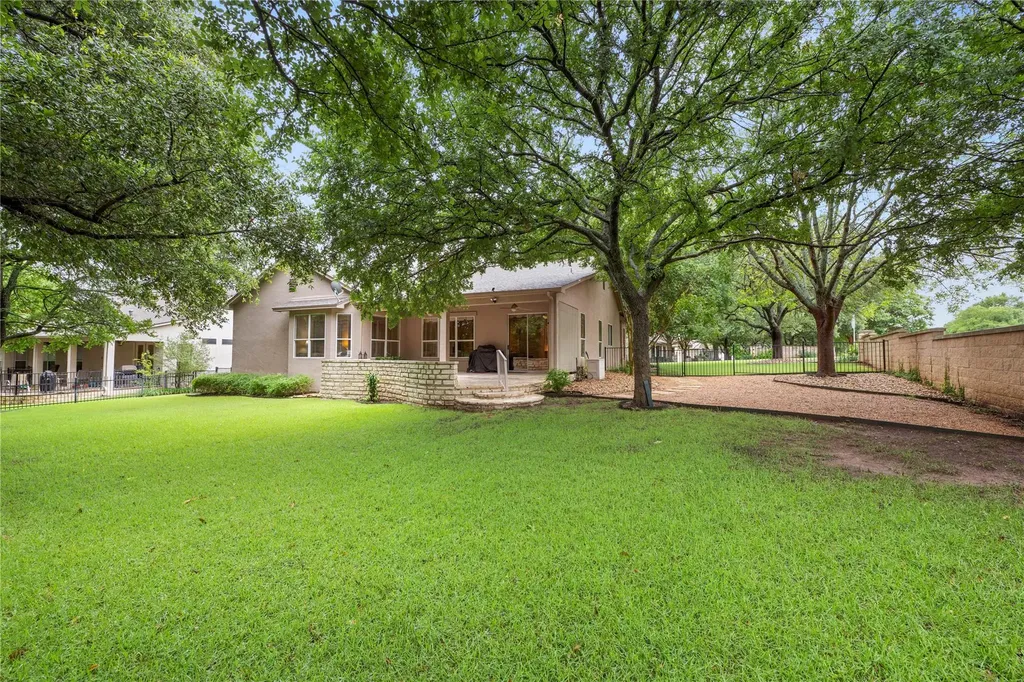 101 Yaupon Lane Georgetown TX 78633