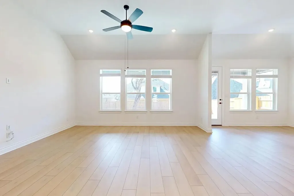 1208 White Daisy Lane Georgetown TX 78628
