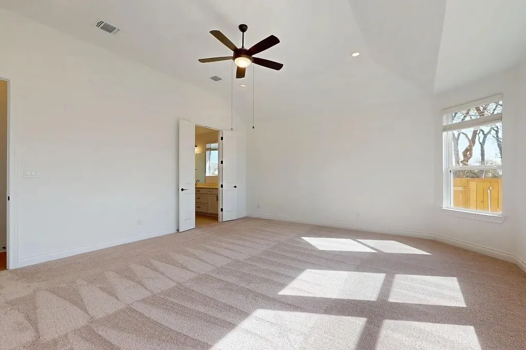 1208 White Daisy Lane Georgetown TX 78628