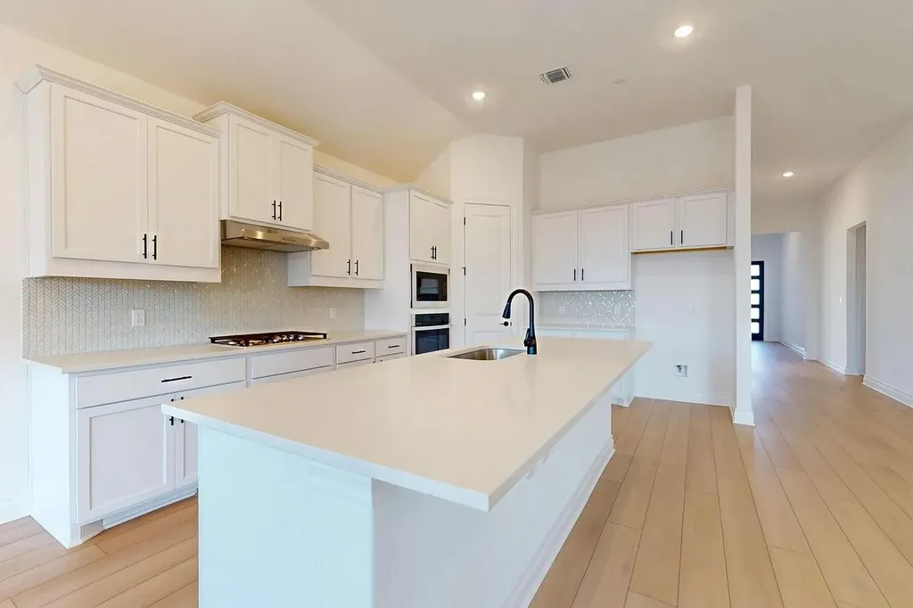 1208 White Daisy Lane Georgetown TX 78628