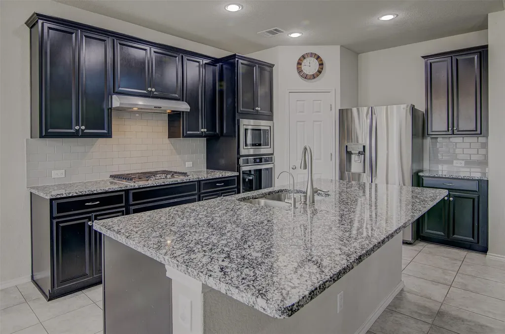 2012 La Gabriella Lane Leander TX 78641