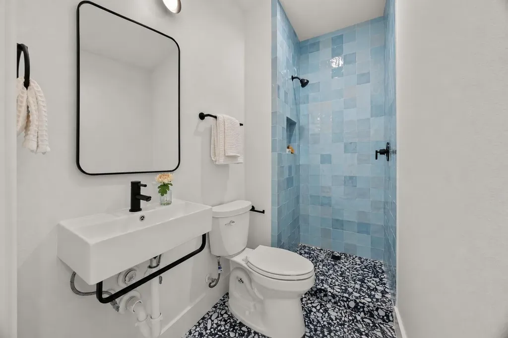 6502 Porter Street Austin TX 78741