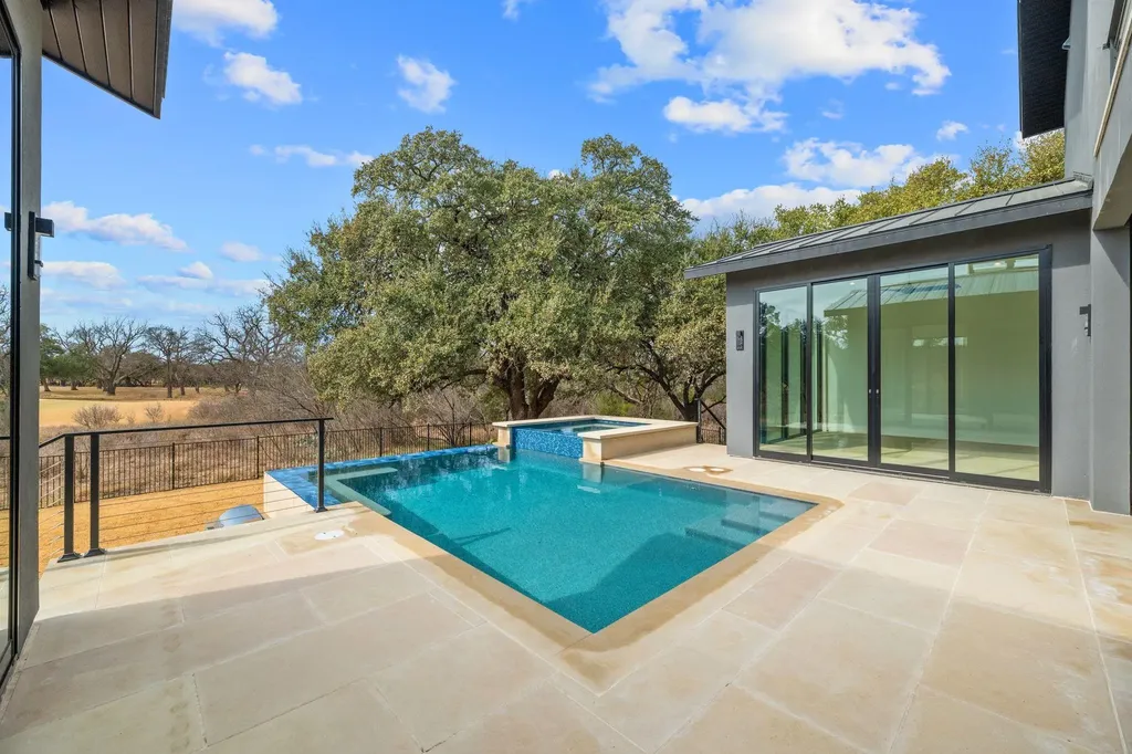 111 Orange Plume Horseshoe Bay TX 78657