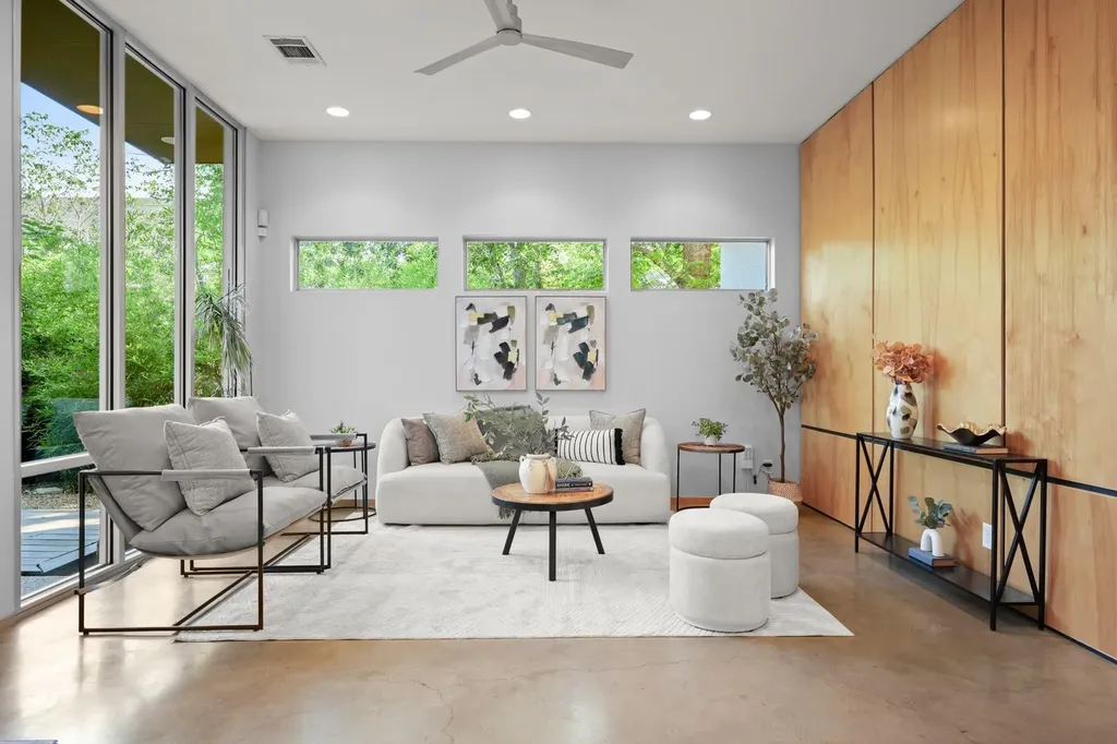 4418 Hank Avenue Austin TX 78745