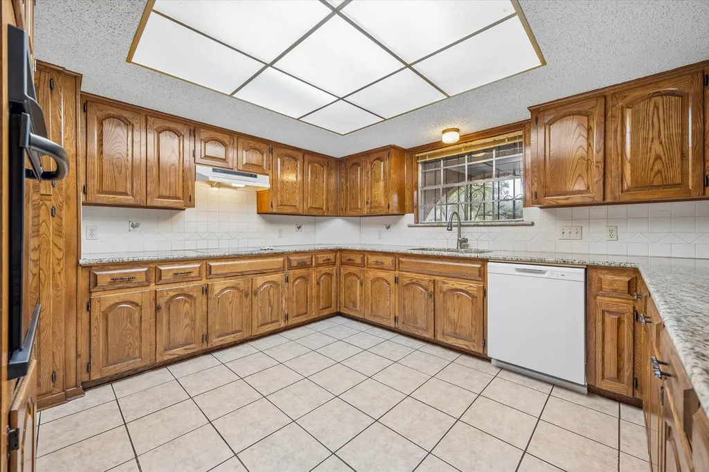 3910 Mcneil Drive Austin TX 78727