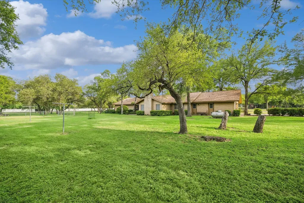 3910 Mcneil Drive Austin TX 78727