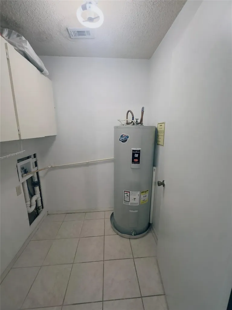 1202 Hi Stirrup Horseshoe Bay TX 78657