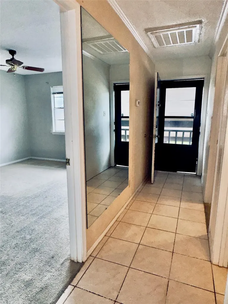 1202 Hi Stirrup Horseshoe Bay TX 78657