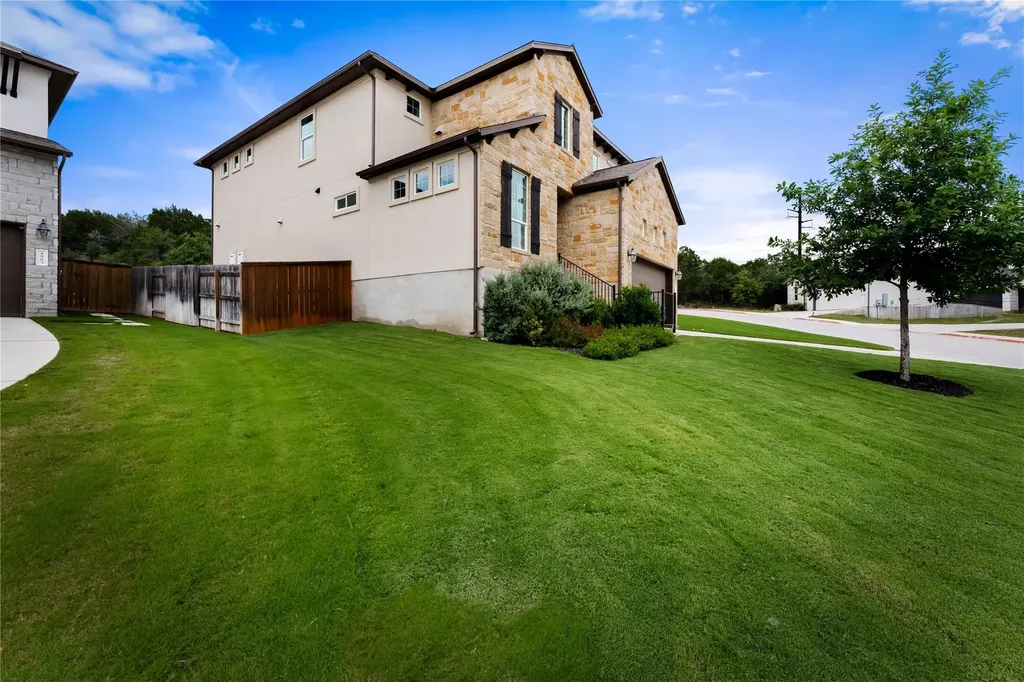 12105 Moriah Bend Austin TX 78732