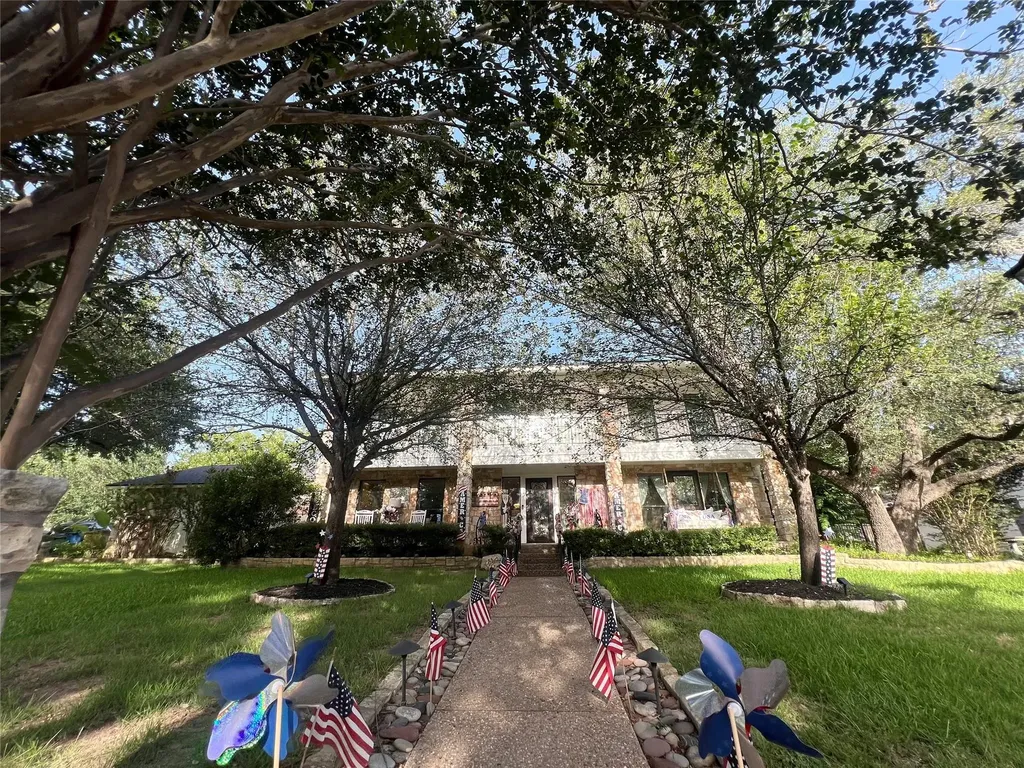 10507 Plumewood Drive Austin TX 78750