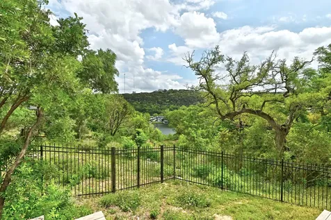 3107 Frijolita Street Austin TX 78730