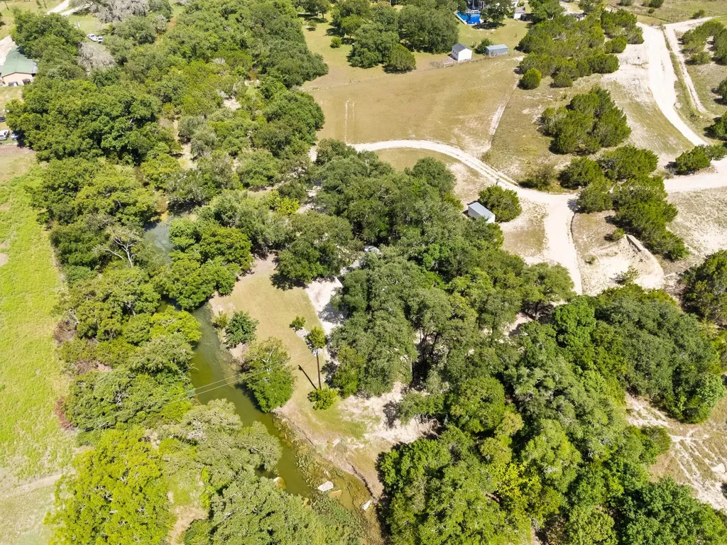 5775 County Road 200 Liberty Hill TX 78642