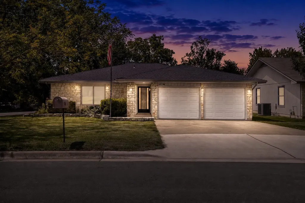 1106 Nottingham Hill Road Round Rock TX 78664