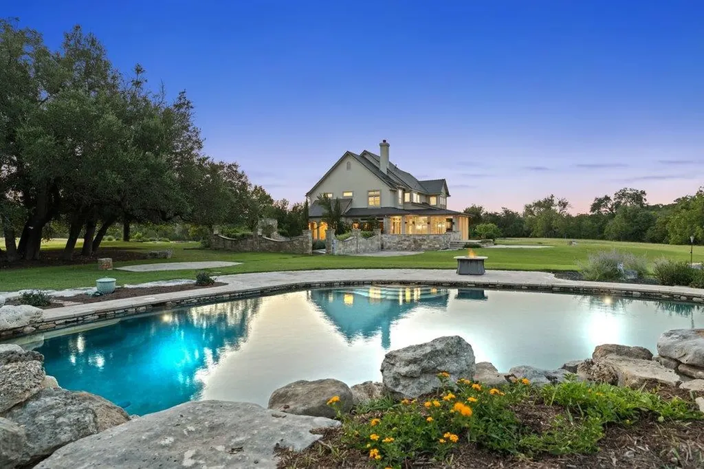 4605 Wild Cow Cove Spicewood TX 78669