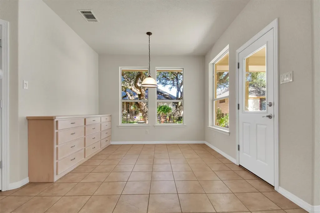 102 Lavaca Lane Georgetown TX 78628