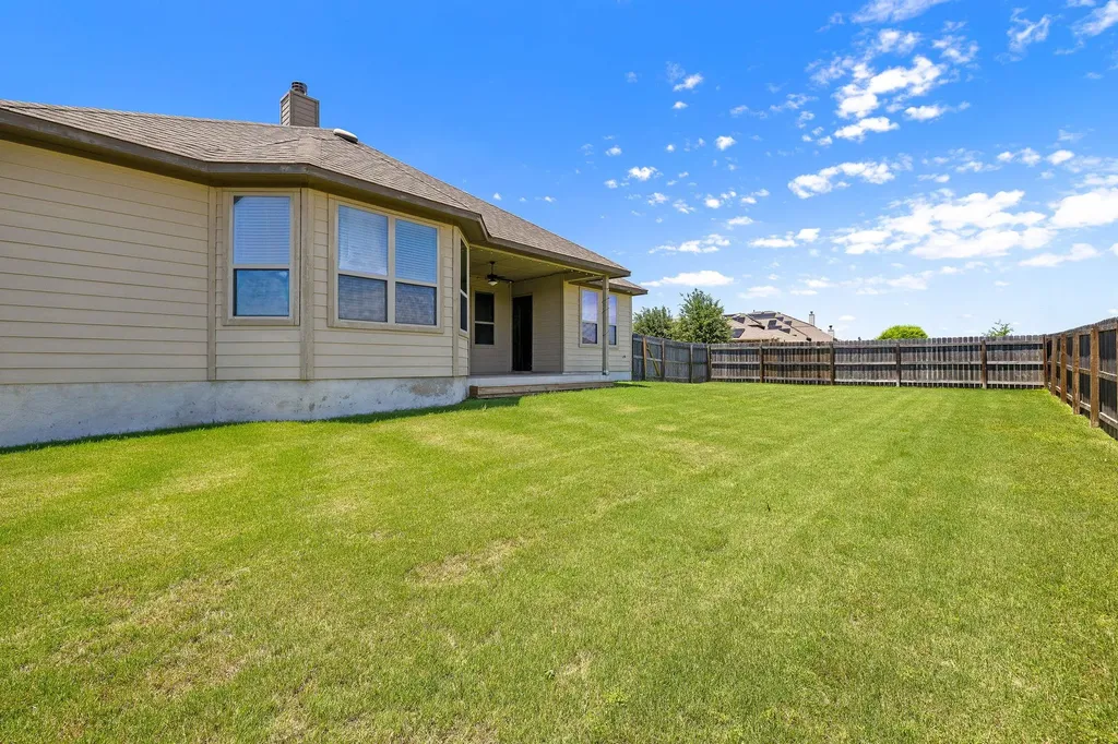 6901 Leonardo Drive Round Rock TX 78665